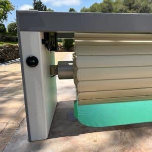 Compartiment batterie et lames de la couverture Borvo Le Banc
